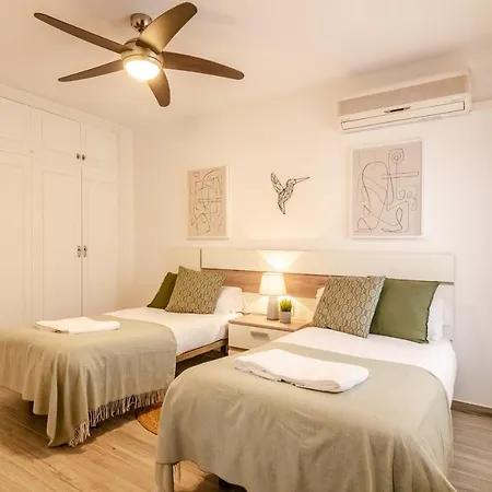 Wintowinrentals Your Steps From The Center Apartment