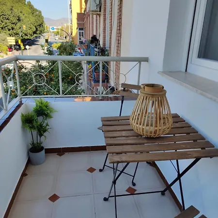 Wintowinrentals Your Steps From The Center * Malaga